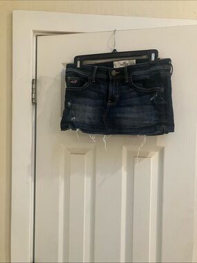Hollister Dark Indigo Distressed Denim Mini Skirt